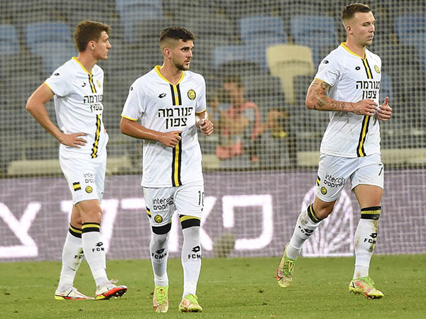 שחקני נתניה. קופחו (ברני ארדוב)