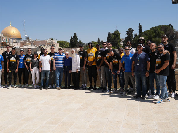 "יום מרשים" (האתר הרשמי של מכבי ת"א)
