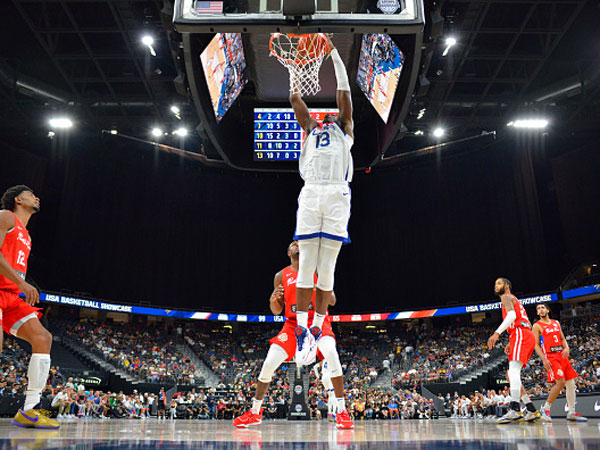 ג'קסון ג'וניור. הרבה עליו (Jesse D. Garrabrant/NBAE via Getty Images)