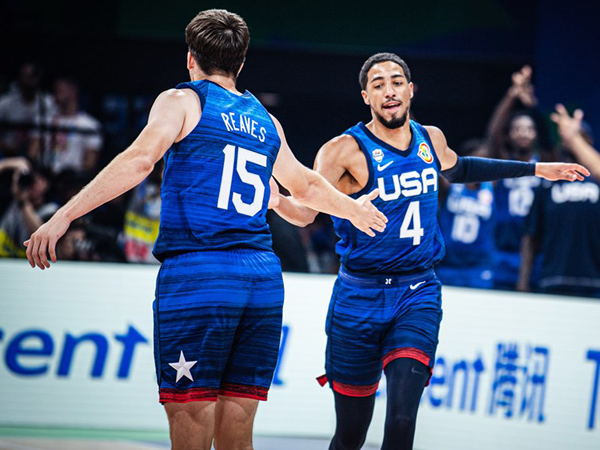 ארצות הברית מתחילה להתניע (FIBA)