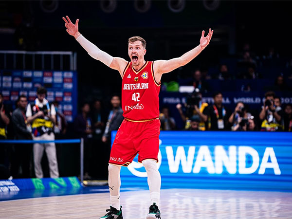 התפוצצות (FIBA)