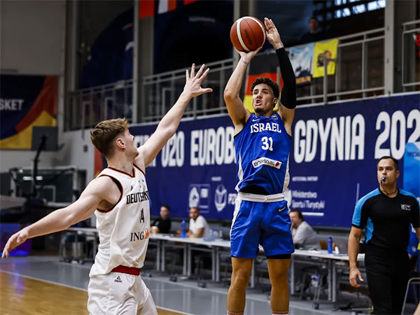 יעקב. שוב בלט (FIBA)