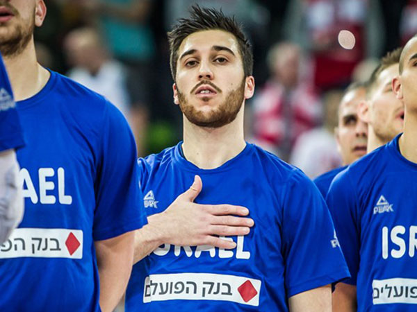 (FIBA)