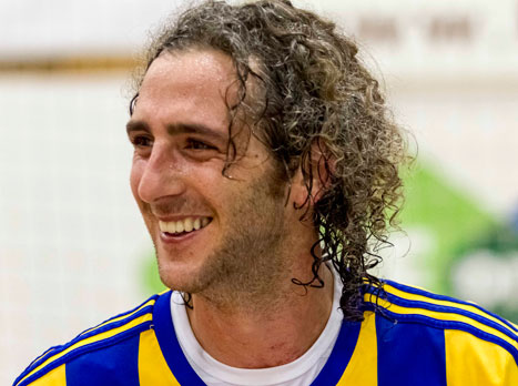 נאמן. אולי עכשיו הוא יקבל יותר דקות משחק