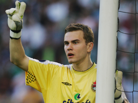 היה גם אז. אקינפייב בגמר גביע אופ"א ב-2005 (Getty)