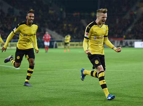 רויס חוגג (Getty)