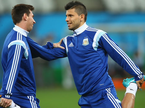 אגוארו ומסי. ישתפו פעולה? (Getty)