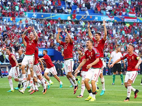 "כל המדינה מאמינה בבחורים" (getty)