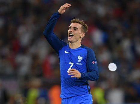 יוביל את צרפת לאליפות אירופה? (GETTY)