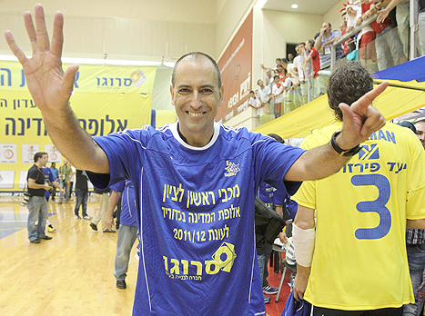 "מאמן שיעזור וישדרג את דור העתיד". המנכ"ל גלעד מאור (אלן שיבר)