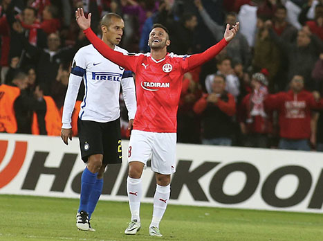 "ידעתי שגאדיר ייתן לי את הפס" (אלן שיבר)