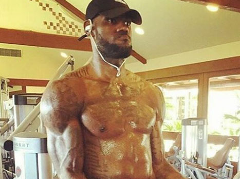 כמעט 2 מיליון דולר כדי לדאוג שיישאר בריא (צילום: אינסטגרם)