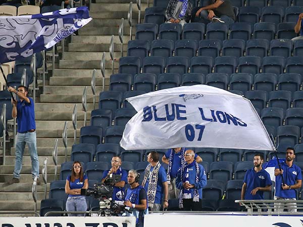 חוזרים עם רגשות מעורבים. אוהדי ק"ש בטדי (דני מרון)