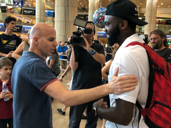 שולר עם פרנקו. "שמעתי על האווירה"