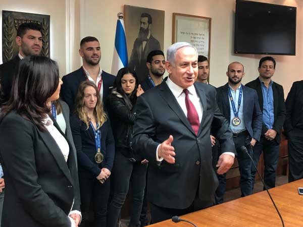 מחמאות מראש הממשלה