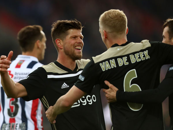 החלוץ ההולנדי חוגג על ווילם (getty)