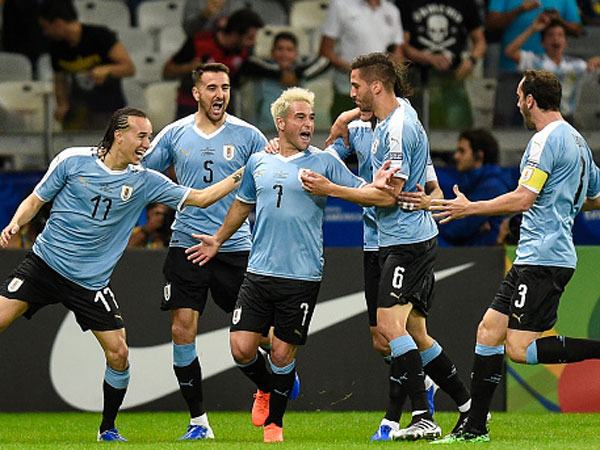 חגיגה בתכלת (צילום: Pedro Vilela/Getty Images)