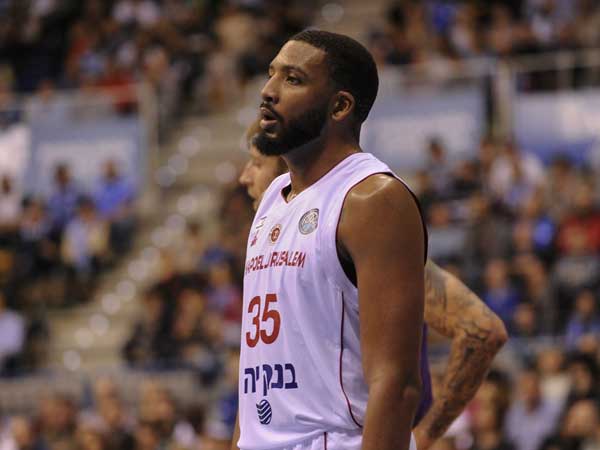 (FIBA)