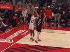 הכנה ל-NBA: צפו בדאנק של הנדרסון על שרף