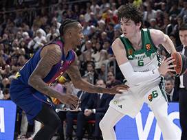 פאו גברה 79:93 על ברצלונה, אוסמן בלט