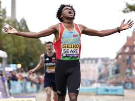 סיארה מקדים את אינגבריגטסן | צילום: World Athletics, Gaelle Mobuchon