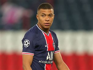 אמבפה, משחק נפל (getty)