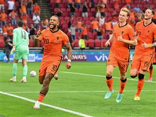 דפאיי העלה את האורנג' ליתרון מהנקודה (GETTY)