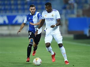 אלאבה, רשם בישול בבכורה (getty)