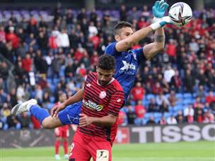 נכנס להרכב ברגע האחרון. גד עמוס (דני מרון)