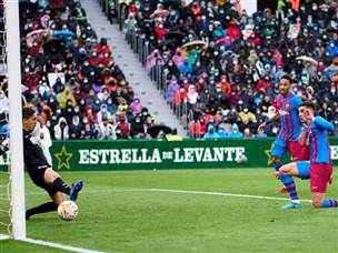 טורס השווה עם שער הבכורה (GETTY)