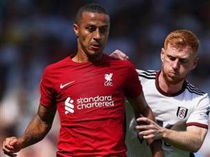 נפצע במהלך המשחק, טיאגו  (Photo by Mike Hewitt/Getty Images)