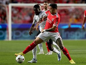 וגם עלי מוחמד, עד שיצא (getty)