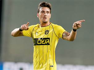 שועה נכנס כמחליף, והכדורגל של בית"ר השתפר (צילום: אלן שיבר)