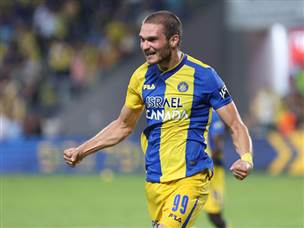 וגם יובאנוביץ' כבש (צילום: אלן שיבר)