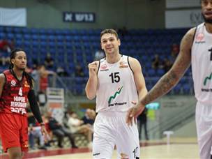 כניסה שמחה לסופ"ש עבורם (לירון מולדובן)