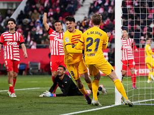אך בסופו של דבר רק ברצלונה חגגה (Alex Caparros/Getty Images)