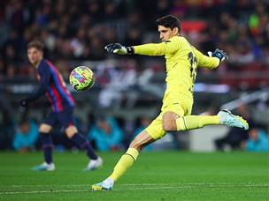 אבל בונו שמר על השער נקי (GETTY)