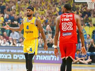 הוביל את הבריחה. לורנזו בראון (אלן שיבר)