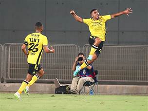 אזולאי חגג עם צמד (אלן שיבר)