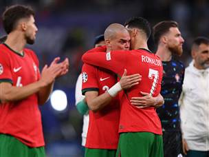 פפה, רונאלדו ופורטוגל - בחוץ (GETTY)