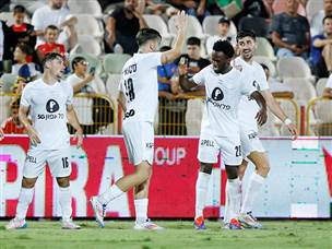 התחנה הבאה של הצהובים (צילום: אלן שיבר)