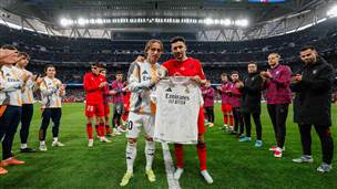 במדריד עשו כבוד לאגדה (ריאל מדריד, רשמי)