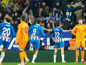 רומרו בחגיגות (GETTY)