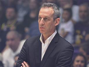 קטש מסמן וי (צילום: אלן שיבר)