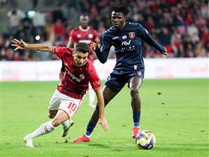 דן ביטון. ניסה ללא הפסקה, אך זה לא היה הערב שלו בפן האישי (דני מרון)