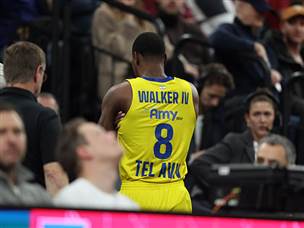 ואיבדה בשלב מוקדם גם את לוני ווקר (Euroleague Basketball via Getty)
