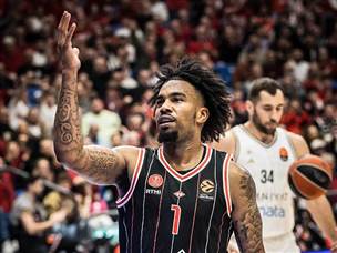 עם מחצית שנייה ענקית (צילום: עודד קרני)