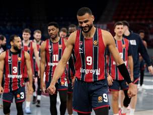 באסקוניה חוגגת ניצחון שלישי רצוף (Photo by Aitor Arrizabalaga/Euroleague Basketball via Getty Images)