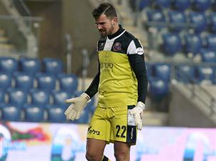 פלטהאוזן מתוסכל. הפועל חיפה שבה להפסיד (צילום: אלן שיבר)