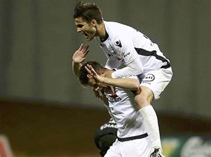 צמד בזק למלמד, שלא חגג (אלן שיבר)